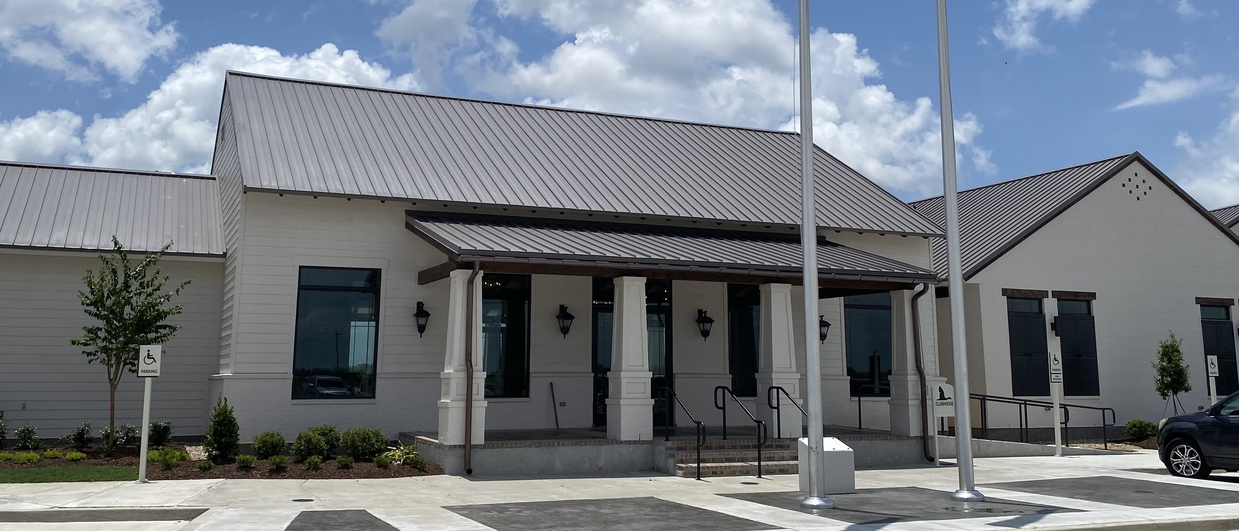 Clubhouse - Mallard Golf Club